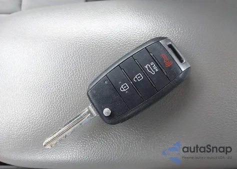 2016 Kia Forte Lx z USA, uszkodzony, nr VIN KNAFK4A61G5520989